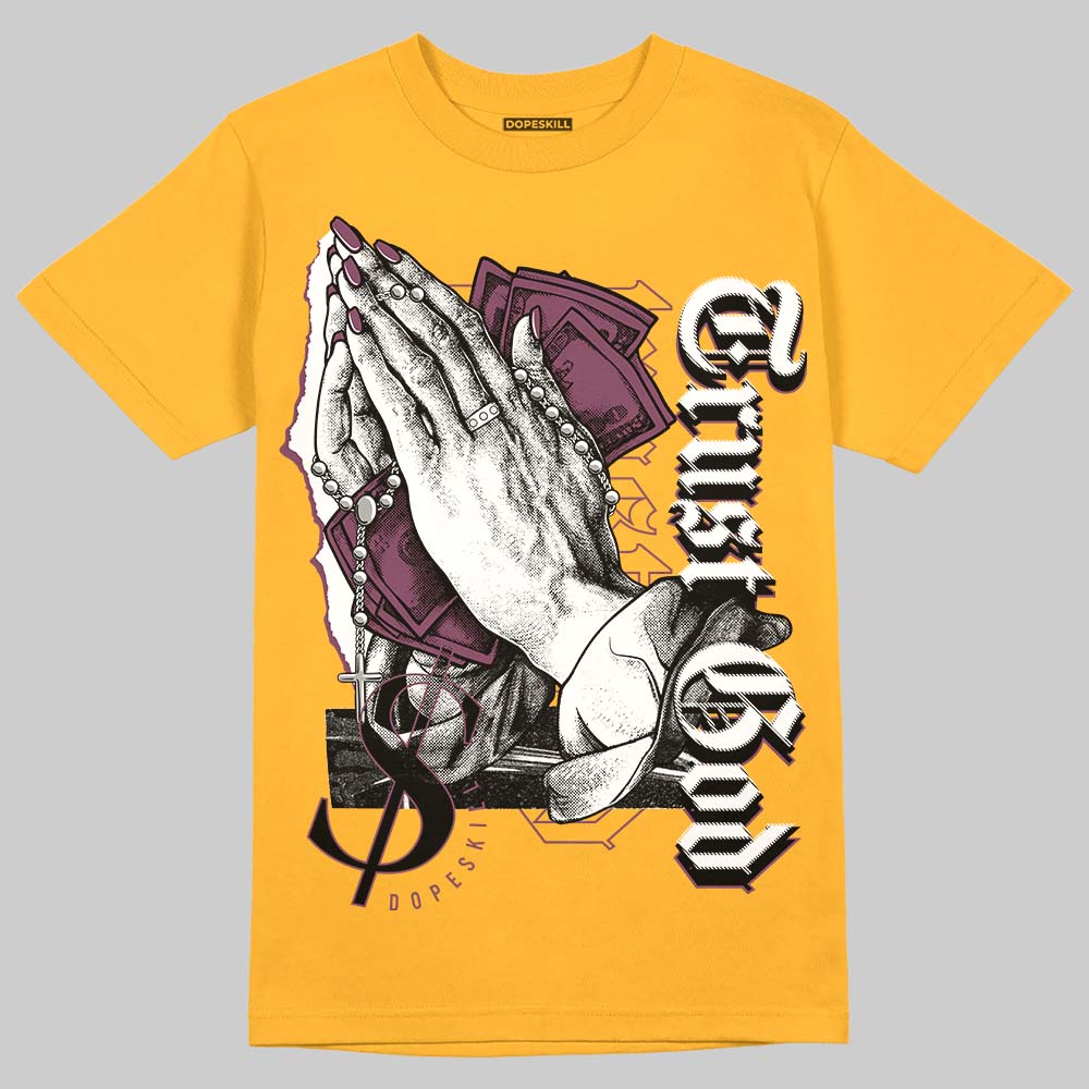 Jordan 1 Retro High OG Brotherhood DopeSkill University Gold T-shirt Trust God Graphic Streetwear