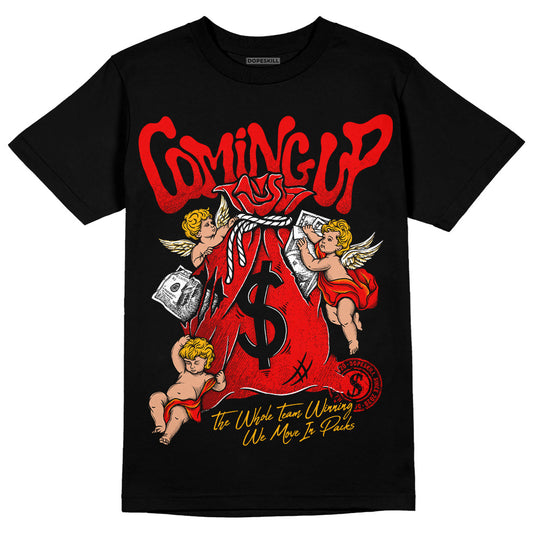 Red Sneakers DopeSkill T-Shirt Money Bag Coming Up Graphic Streetwear - Black