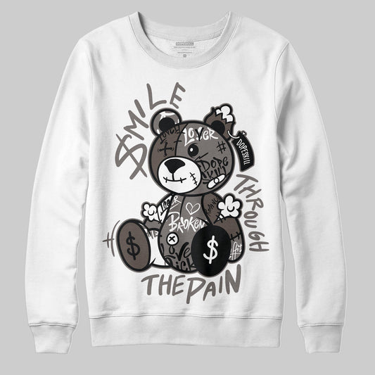 Jordan 4 Retro Cave Stone DopeSkill Sweatshirt Smile Through The Pain Graphic Streetwear - White