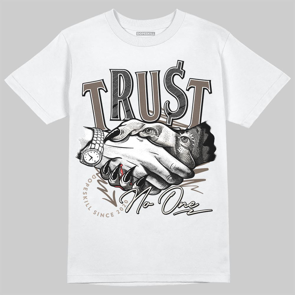 New Balance 204L Mushroom DopeSkill T-Shirt Trust No One Graphic Streetwear - White