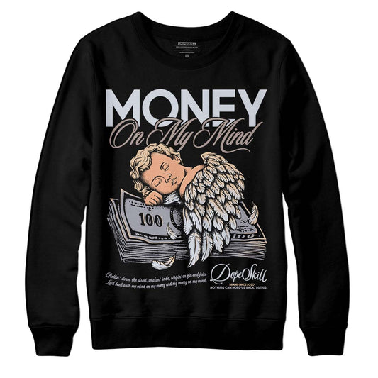 Jordan 4 Retro Frozen Moments DopeSkill Sweatshirt MOMM Graphic Streetwear - Black