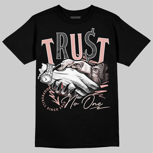 Lanvin Leather Curb Glitter Pale Pink DopeSkill T-Shirt Trust No One Graphic Streetwear - Black