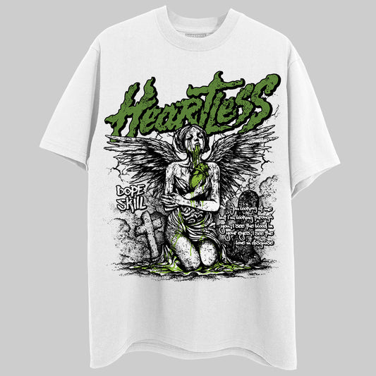 SB Dunk Low Chlorophyll DopeSkill T-Shirt Heartless Graphic Streetwear - White