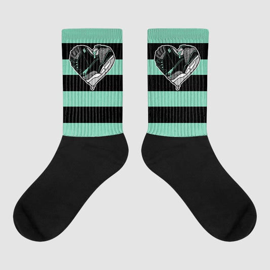 Jordan 3 "Green Glow" DopeSkill Sublimated Socks Horizontal Stripes Graphic Streetwear