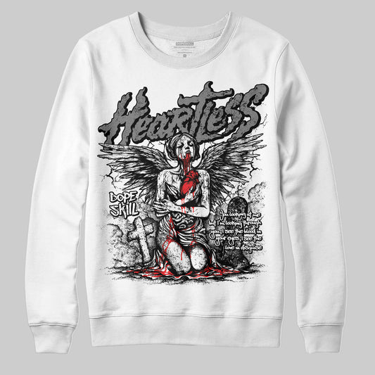 Grey Sneakers DopeSkill Sweatshirt Heartless Graphic Streetwear - White