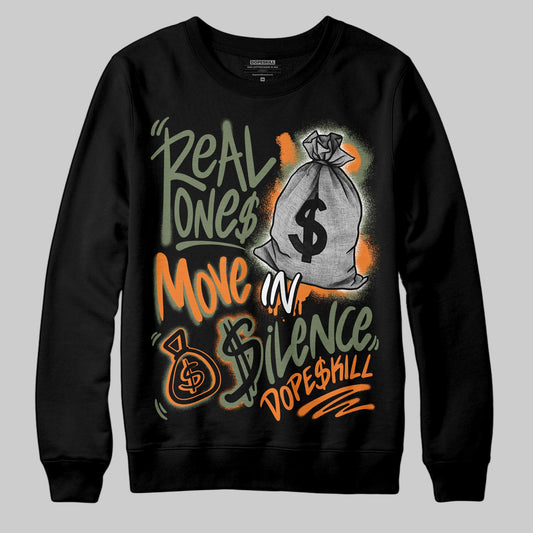 Jordan 4 Retro OG SP Undefeated (2025) DopeSkill Sweatshirt Real Ones Move In Silence Graphic Streetwear - Black