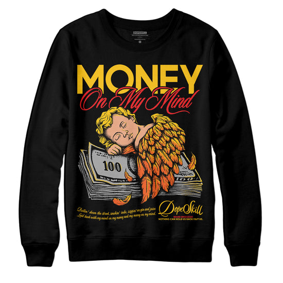 Yellow Sneakers DopeSkill Sweatshirt MOMM Graphic Streetwear - Black