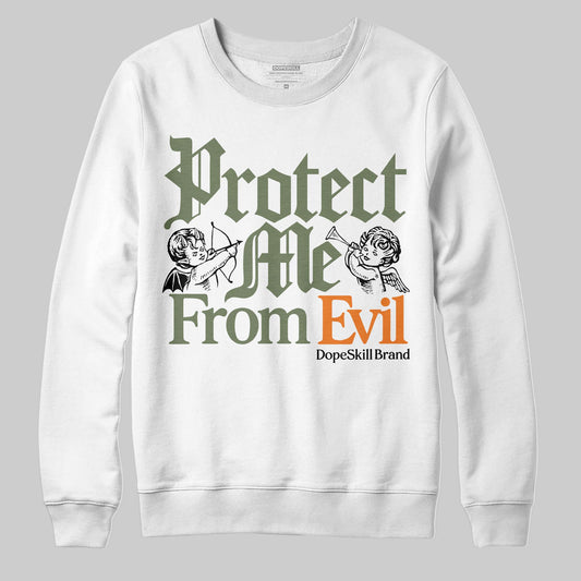 Jordan 4 Retro OG SP Undefeated (2025) DopeSkill Sweatshirt Protect Me From Evil Graphic Streetwear - White