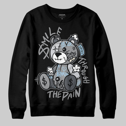 Jordan 5 Retro Wolf Grey (2026) DopeSkill Sweatshirt Smile Through The Pain Graphic Streetwear - Black