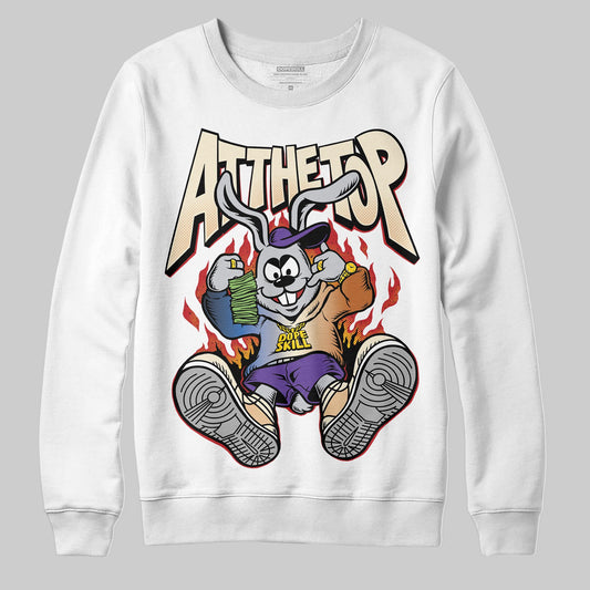 Jordan 17 Retro Low SP Infinite Archives DopeSkill Sweatshirt At The Top Graphic Streetwear - White