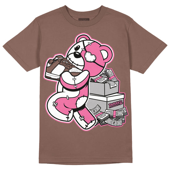 Dunk Low Smokey Mauve Playful Pink DopeSkill Brown Savana T-shirt Bear Steals Sneaker Graphic Streetwear 