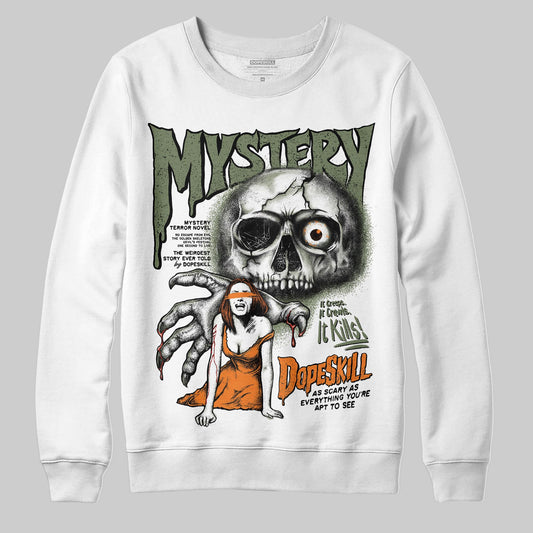 Jordan 4 Retro OG SP Undefeated (2025) DopeSkill Sweatshirt Mystery Ghostly Grasp Graphic Streetwear - White