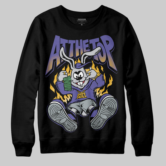 Jordan 4 Retro Lakers DopeSkill Sweatshirt At The Top Graphic Streetwear - Black