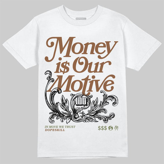 New Balance ABZORB 2010 “Pecan” DopeSkill T-Shirt Money Is Our Motive Typo Graphic Streetwear - White 