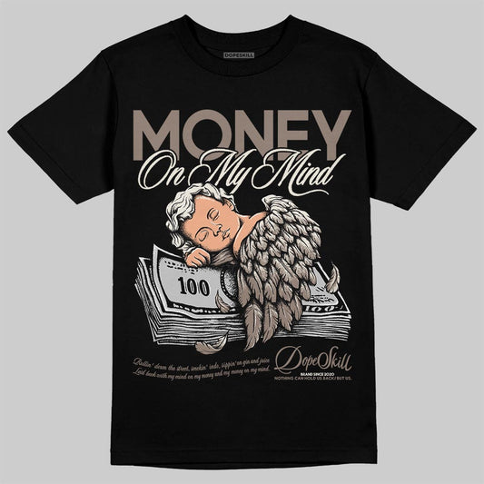 New Balance 204L Mushroom DopeSkill T-Shirt MOMM Graphic Streetwear - Black