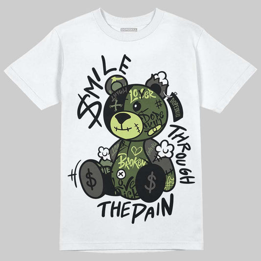 New Balance 1890 Faded Black Utility Green DopeSkill T-Shirt Smile Through The Pain Graphic Streetwear - White