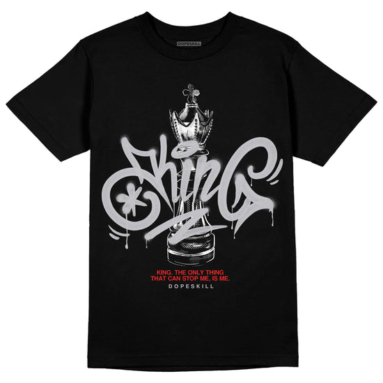 Grey Sneakers DopeSkill T-Shirt King Chess Graphic Streetwear - Black