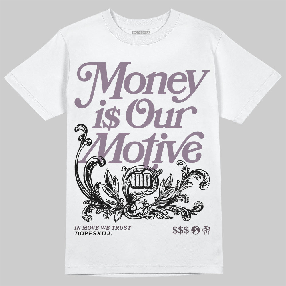 A Ma Maniére x Air Jordan 3 Black Violet Ore DopeSkill T-Shirt Money Is Our Motive Typo Graphic Streetwear - White