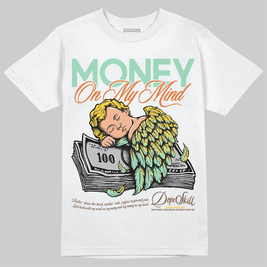 SB Dunk Low Rodeo Tourmaline DopeSkill T-Shirt MOMM Graphic Streetwear - White