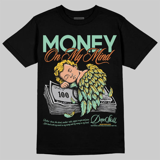 SB Dunk Low Rodeo Tourmaline DopeSkill T-Shirt MOMM Graphic Streetwear - Black