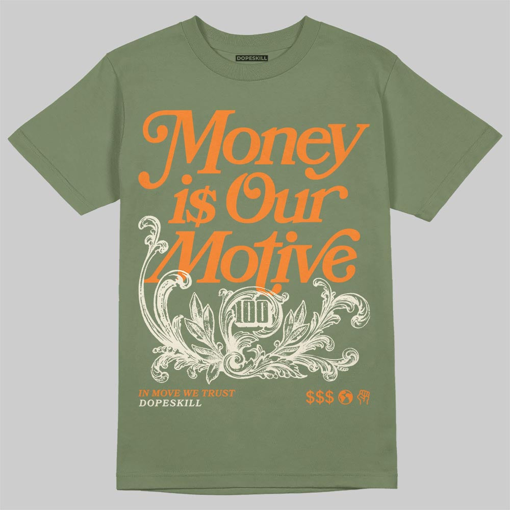 Jordan 4 Retro OG SP Undefeated (2025) DopeSkill T-Shirt Money Is Our Motive Typo Graphic Streetwear - Military Green