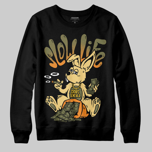Olive Sneakers DopeSkill Sweatshirt Slow Life Graphic Streetwear - black