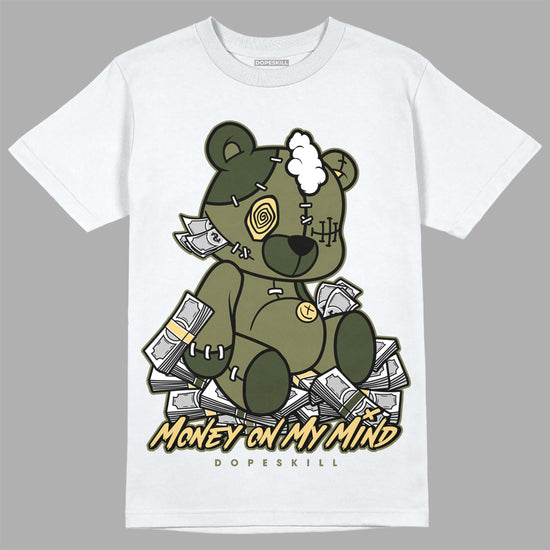 Jordan 4 Retro SE Craft Medium Olive DopeSkill T-Shirt MOMM Bear Graphic Streetwear - White