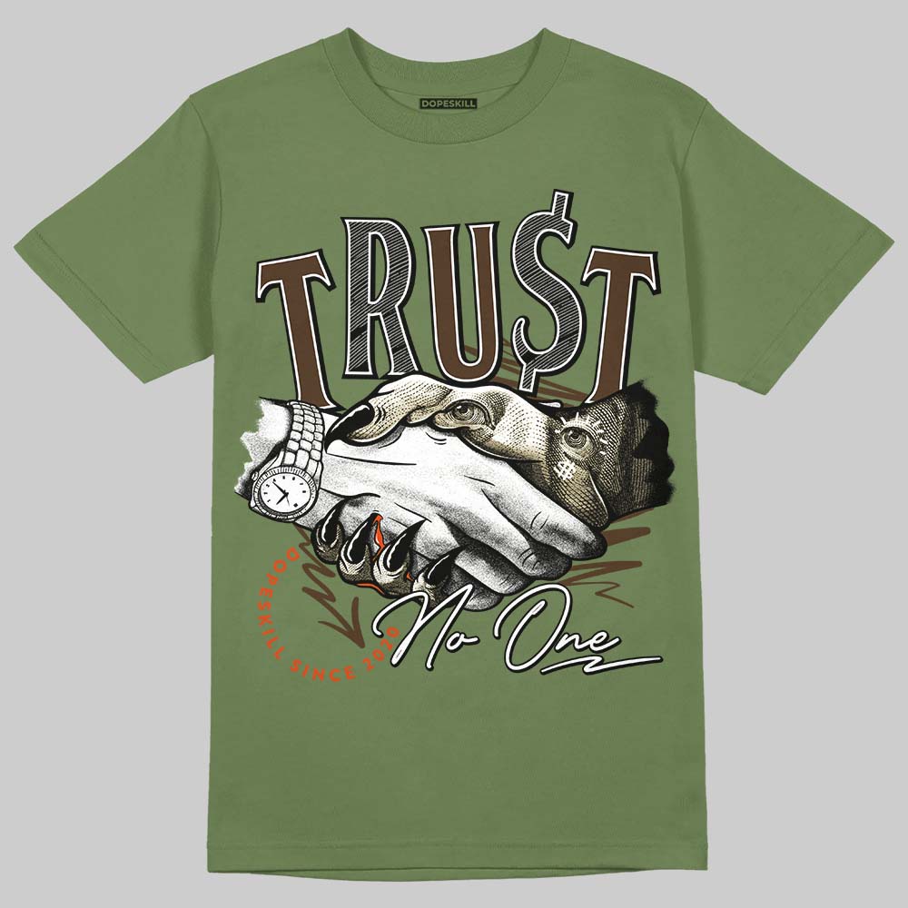 Olive Sneakers DopeSkill Olive T-shirt Trust No One Graphic Streetwear