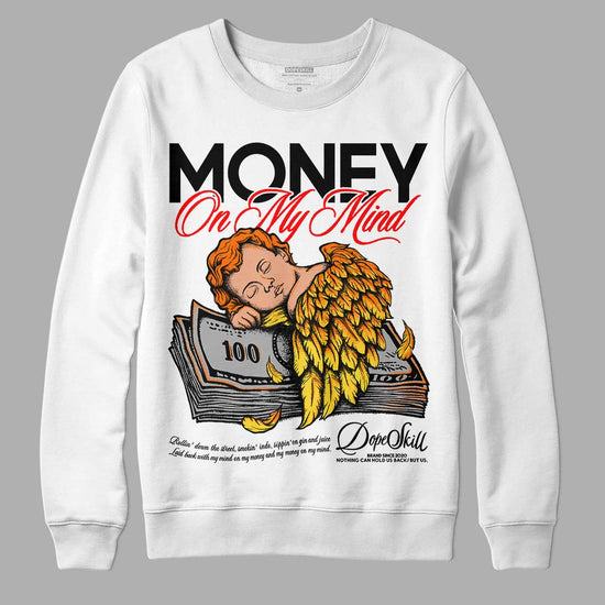 Jordan 4 Thunder DopeSkill Sweatshirt MOMM Graphic Streetwear - White]