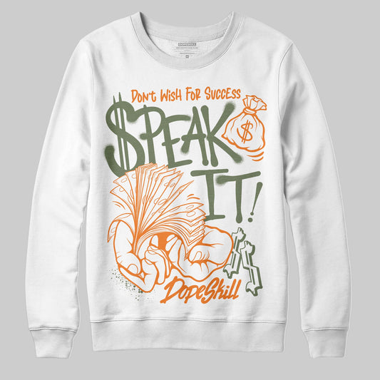 Jordan 4 Retro OG SP Undefeated (2025) DopeSkill Sweatshirt Speak It Graphic Streetwear - White