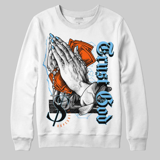 Dunk Low Futura University Blue DopeSkill Sweatshirt Trust God Graphic Streetwear - White