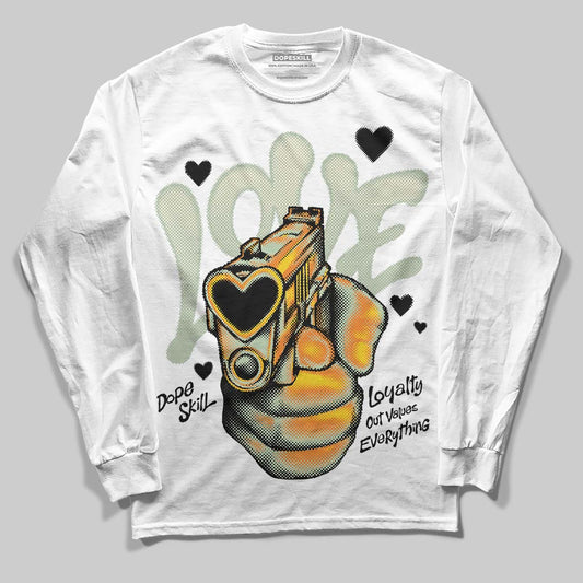 Jordan 4 WMNS “Seafoam” (2025) DopeSkill Long Sleeve T-Shirt Love Shot Graphic Streetwear - WHite