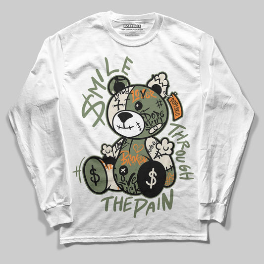 Jordan 4 Retro OG SP Undefeated (2025) DopeSkill Long Sleeve T-Shirt Smile Through The Pain Graphic Streetwear - White