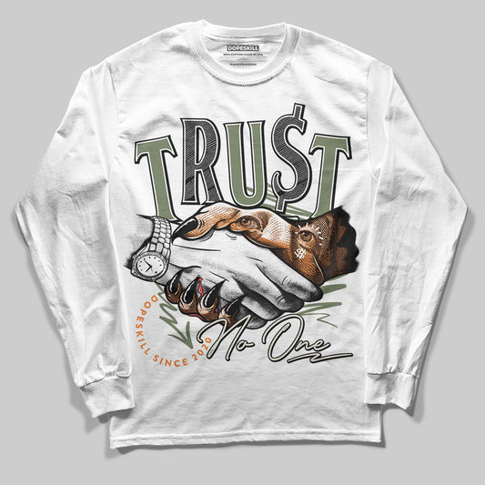 Jordan 4 Retro OG SP Undefeated (2025) DopeSkill Long Sleeve T-Shirt Trust No One Graphic Streetwear - White