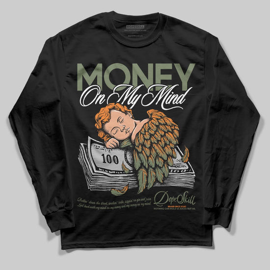 Jordan 4 Retro OG SP Undefeated (2025) DopeSkill Long Sleeve T-Shirt MOMM Graphic Streetwear - Black