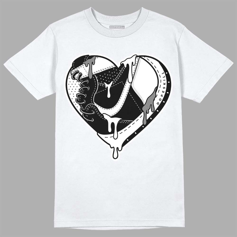 Jordan 1 High OG “Black/White” DopeSkill T-Shirt Heart Jordan 1 Graphic Streetwear - White 