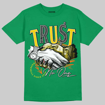 Green Sneakers DopeSkill Green T-shirt Trust No One Graphic Streetwear