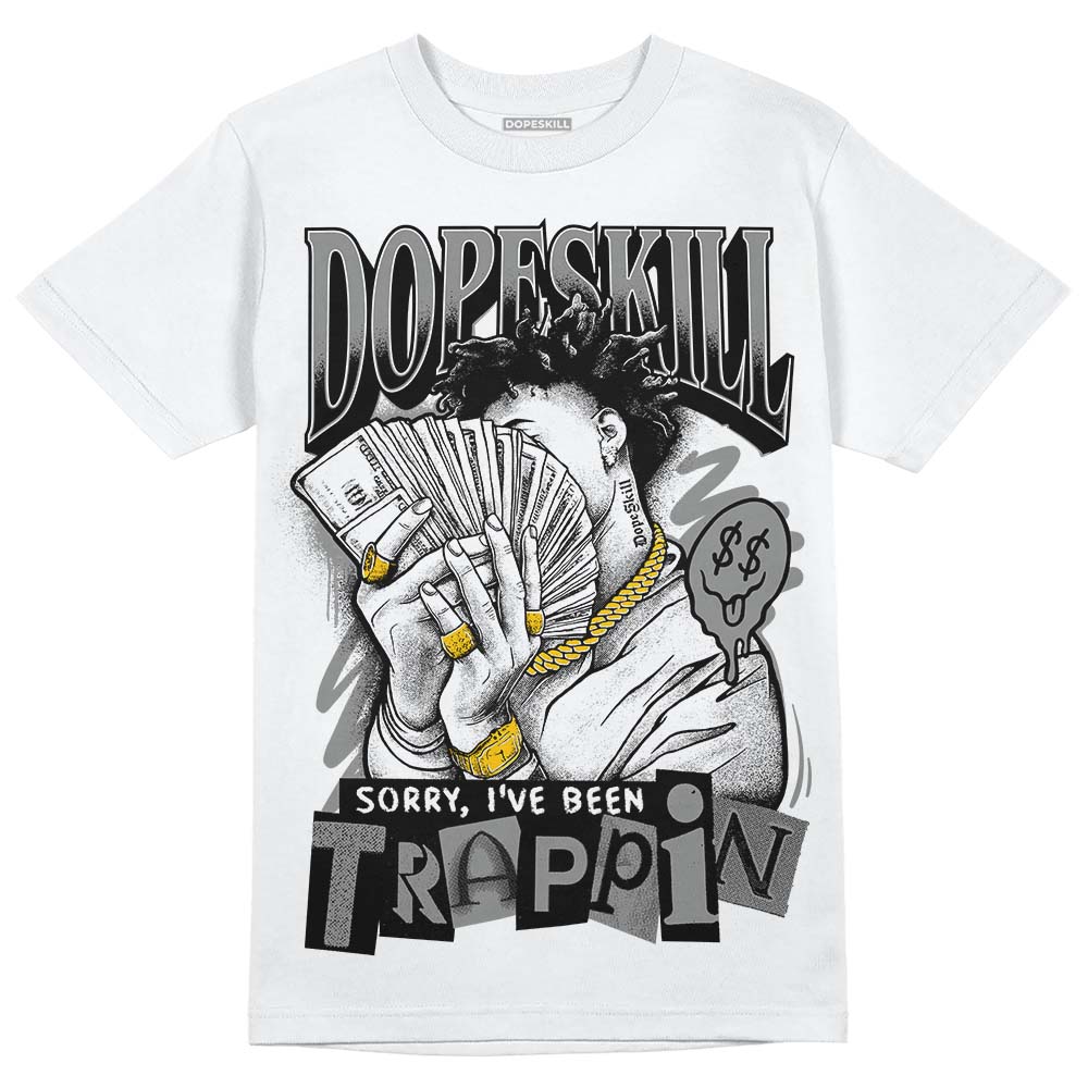 Jordan 1 High OG WMNS Twist 2.0 DopeSkill T-Shirt Sorry I've Been Trappin Graphic Streetwear - White