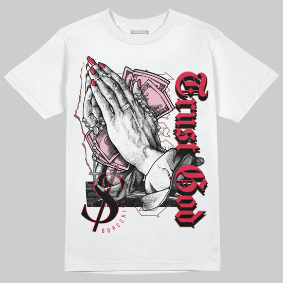 Dunk Low PRM Bacon DopeSkill T-Shirt Trust God Graphic Streetwear - White