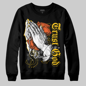 Yellow Sneakers DopeSkill Sweatshirt Trust God Graphic Streetwear - Black