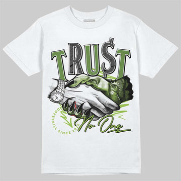 Nike SB Dunk Low Chlorophyll DopeSkill T-Shirt Trust No One Graphic Streetwear - White