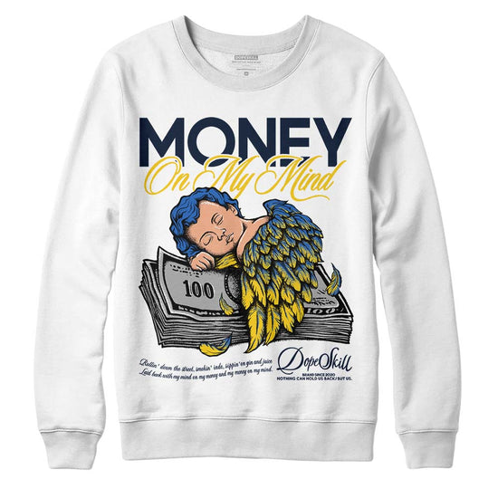 Dunk Low Vintage “Michigan” DopeSkill Sweatshirt MOMM Graphic Streetwear - White