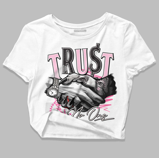 Dunk Low LX Pink Foam DopeSkill Women's Crop Top Trust No One Graphic Streetwear - White 