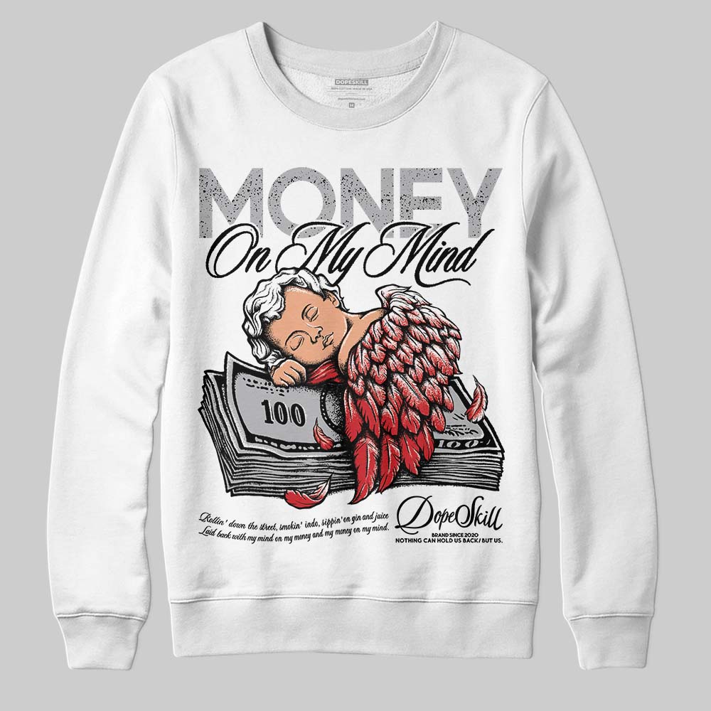 Jordan 4 OG “White Cement” DopeSkill Sweatshirt MOMM Graphic Streetwear - White