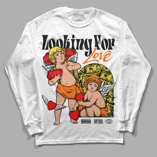 Jordan 4 Thunder DopeSkill Long Sleeve T-Shirt Looking For Love Graphic Streetwear - White