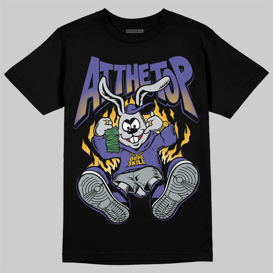 Jordan 4 Retro Lakers DopeSkill T-Shirt At The Top Graphic Streetwear - black