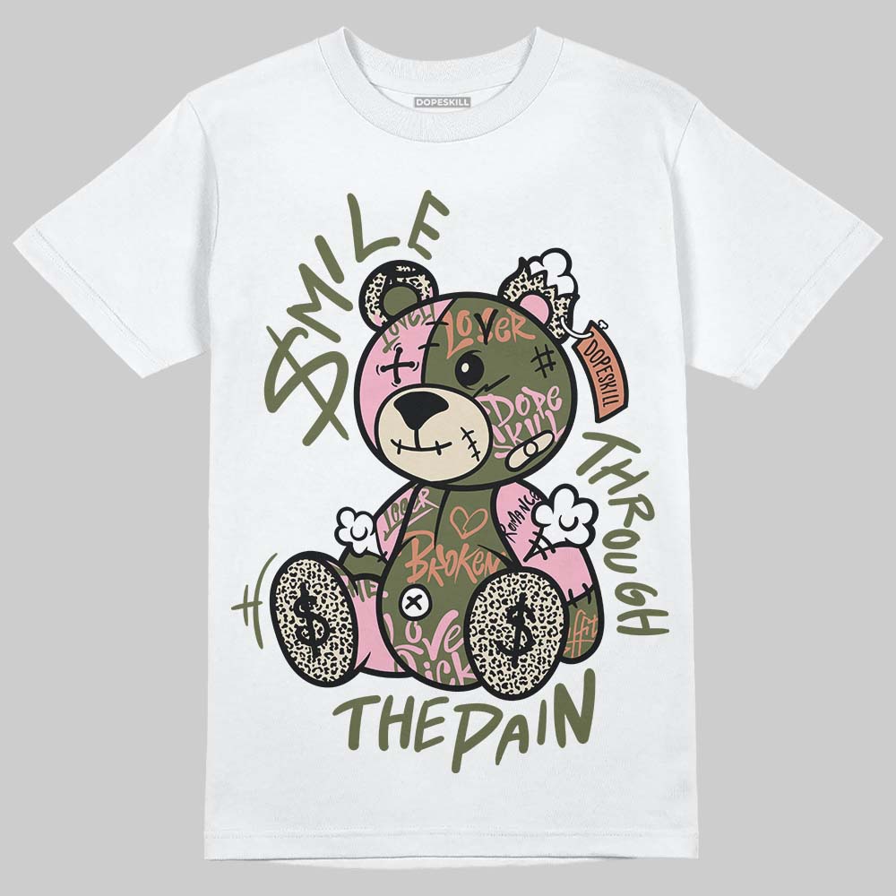SB Dunk Low Pro x Arts-Rec Skateshop Rust Pink and Rough Green DopeSkill T-Shirt Smile Through The Pain Graphic Streetwear - White 