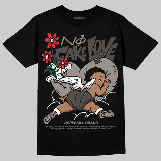 New Balance 2002R Protection Pack "Rain Cloud" DopeSkill T-Shirt No Fake Love Graphic Streetwear - Black