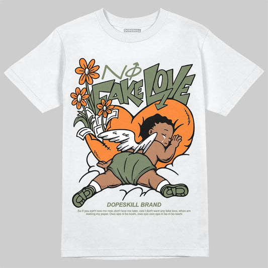 Jordan 4 Retro OG SP Undefeated (2025) DopeSkill T-Shirt No Fake Love Graphic Streetwear - White