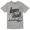 Grey Sneakers DopeSkill Grey T-shirt LOVE Graphic Streetwear